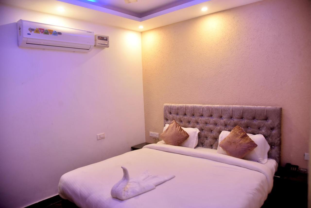 Hotel Gharonda Rishīkesh Εξωτερικό φωτογραφία